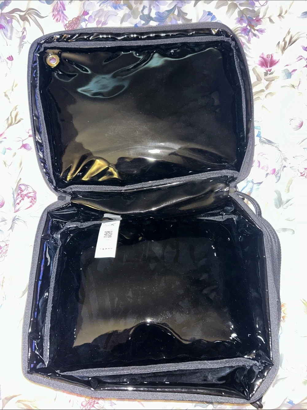 Puma Prowl Black Shoulder Shoe Bag with Gold Logo with Ventilation.